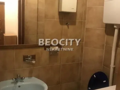 Izdavanje, dvosoban stan, 45m², Centar, Novi Sad - image 4