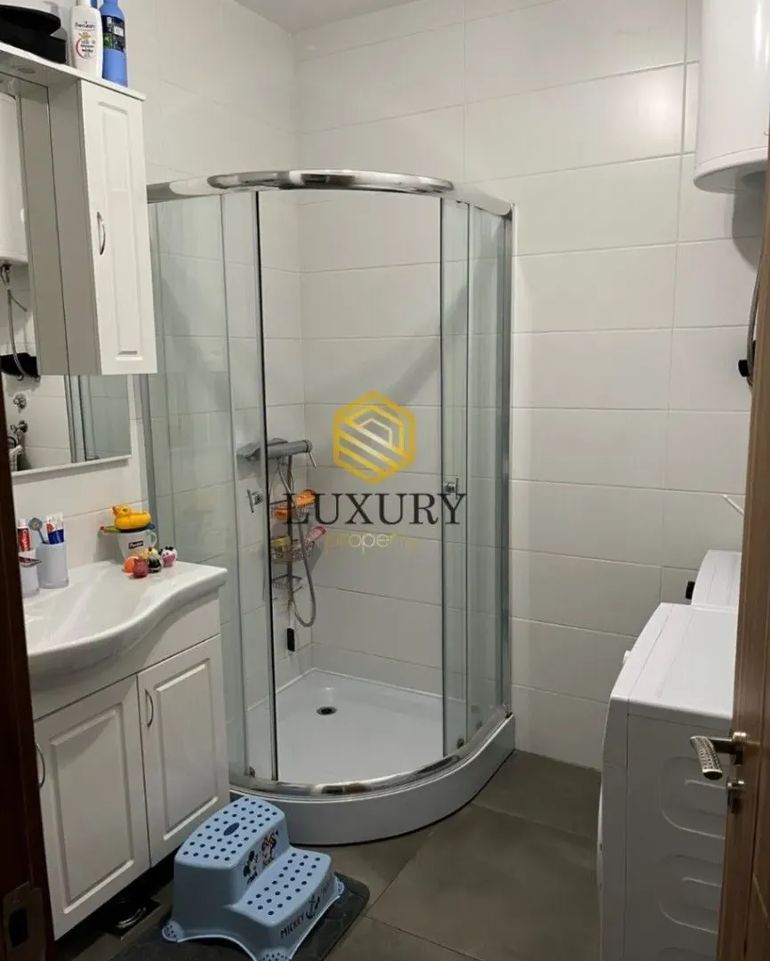 Izdavanje, dvosoban stan, 59m², Ljubović, Podgorica