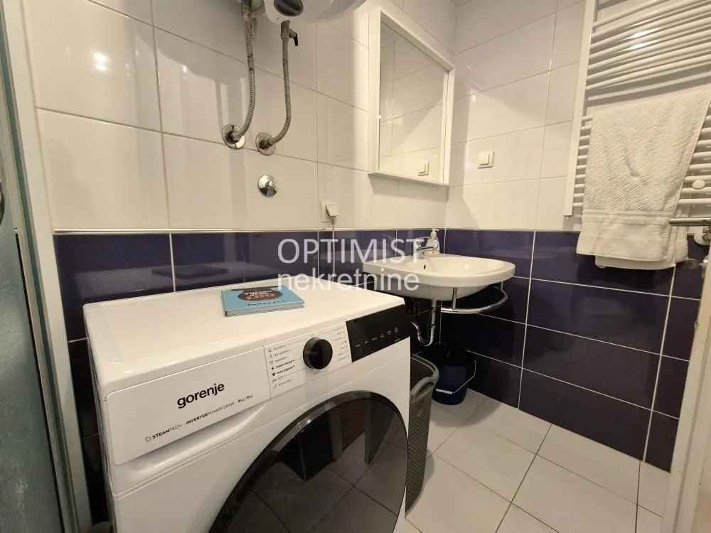 Rent, two bedroom apartment, 43m², Južni Bulevar, Vračar Sve Podlokacije