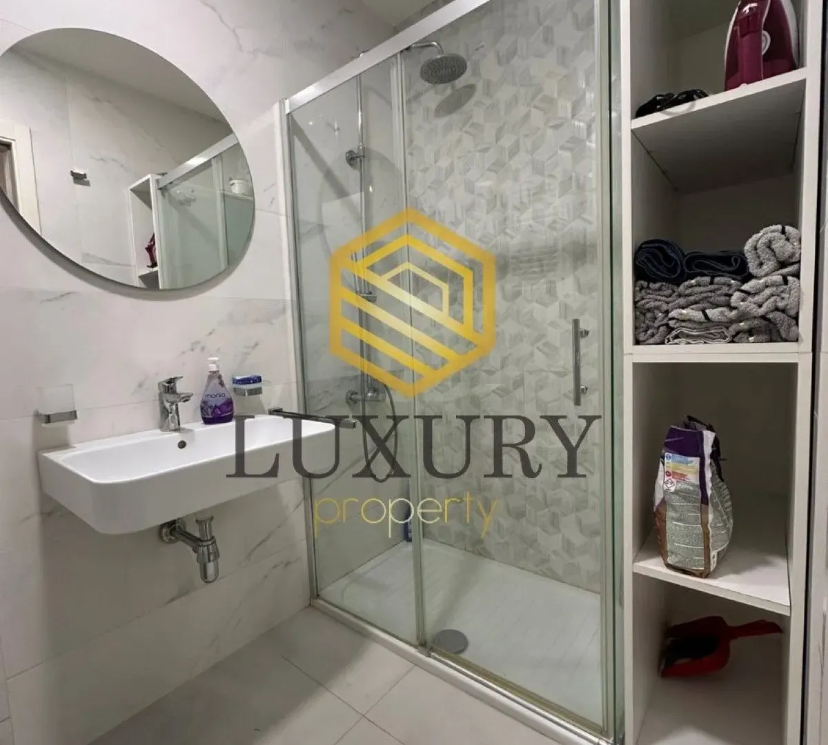 Rent, one bedroom apartment, 42m², Central Point, Podgorica