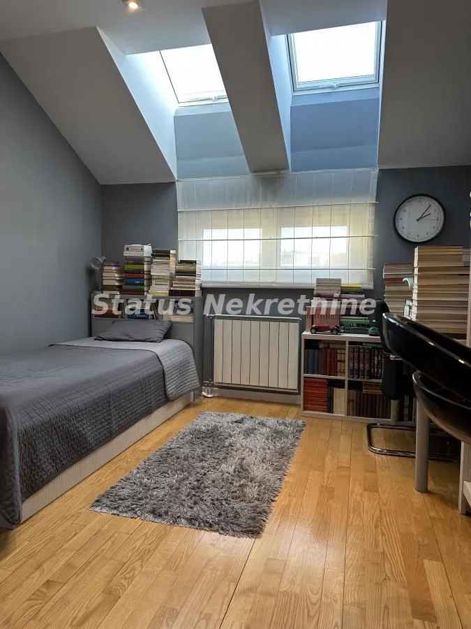 Prodaja, četvorosoban stan, 134m², Grbavica, Novi Sad Sve Podlokacije