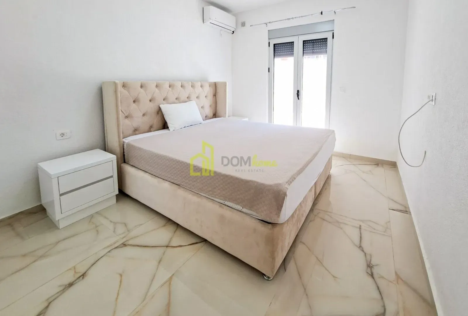 Rent, house, 170m², Bar, Crna Gora