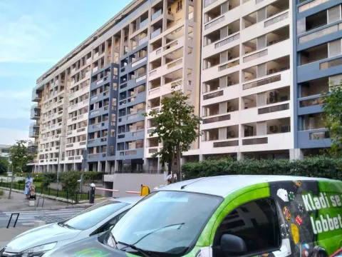 Izdavanje, dvosoban stan, 69m², Master Kvart, Podgorica - image 2