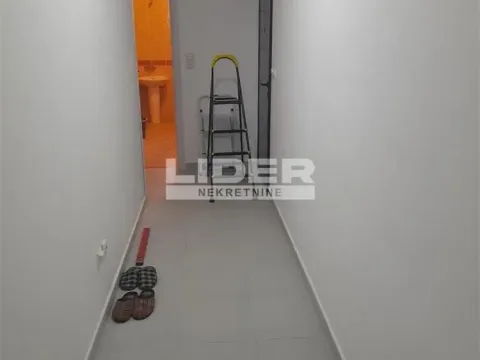 Prodaja, dvosoban stan, 55m², Višnjička Banja, Palilula Sve Podlokacije - image 2