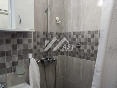 Rent, one bedroom apartment, 32m², Rotkvarija, Novi Sad Sve Podlokacije - image 7