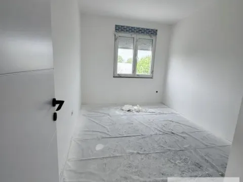 Prodaja, dvosoban stan, 53m², Novi Banovci, Stara Pazova - image 8