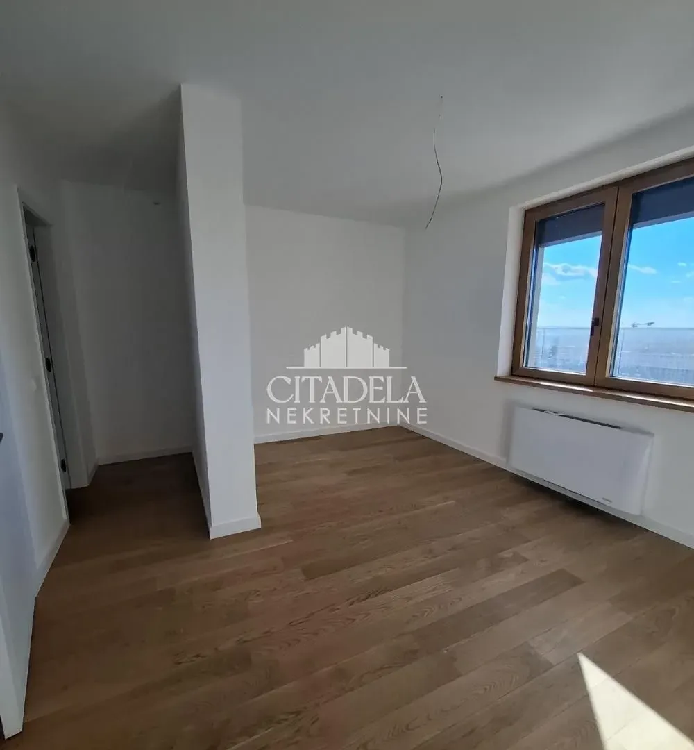 Sale, four bedroom apartment, 175m², Banovo Brdo, Beograd