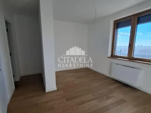 Prodaja, četvorosoban stan, 175m², Banovo Brdo, Beograd - image 8