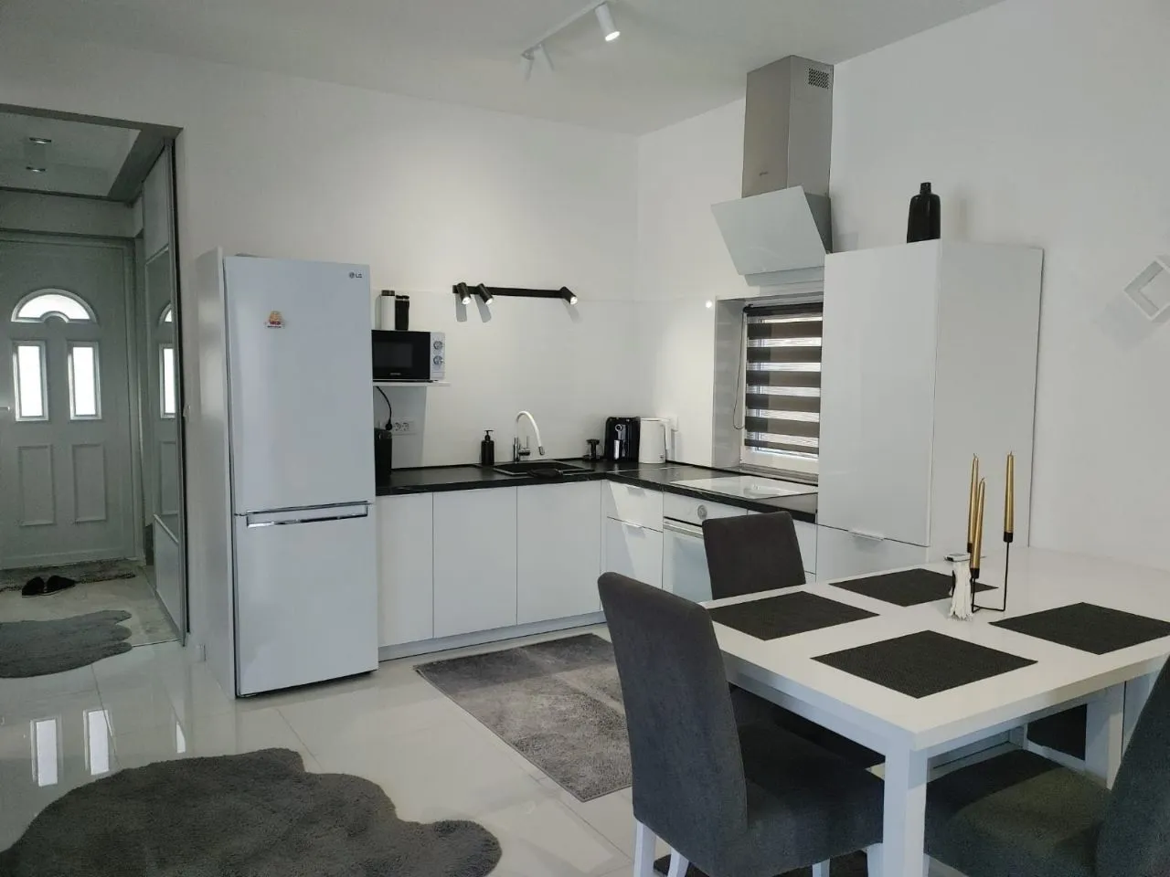 Prodaja, kuća, 168m², Zelenika, Herceg Novi