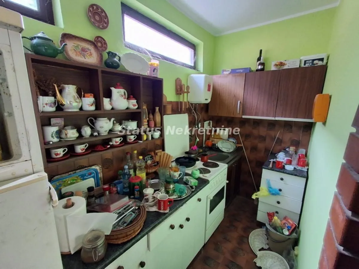 Prodaja, kuća, 97m², Futog, Novi Sad Sve Podlokacije