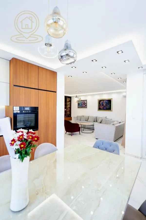 Prodaja, stan, 149m², Sajmište, Novi Sad
