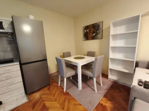 Rent, two bedroom apartment, 44m², Vojna Bolnica, Niš - image 8