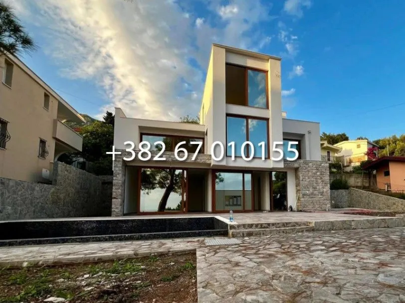 Prodaja, kuća, 292m², Zeleni Pojas, Bar