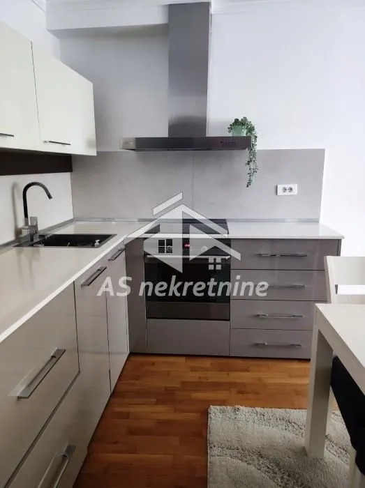 Rent, three bedroom apartment, 67m², Bulbulder, Zvezdara Sve Podlokacije