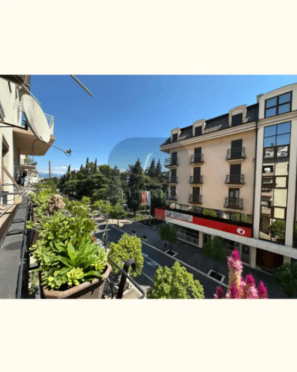 Prodaja, jednosoban stan, 70m², Centar, Podgorica
