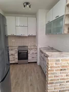 Rent, two bedroom apartment, 80m², Tivat, Crna Gora - image 6