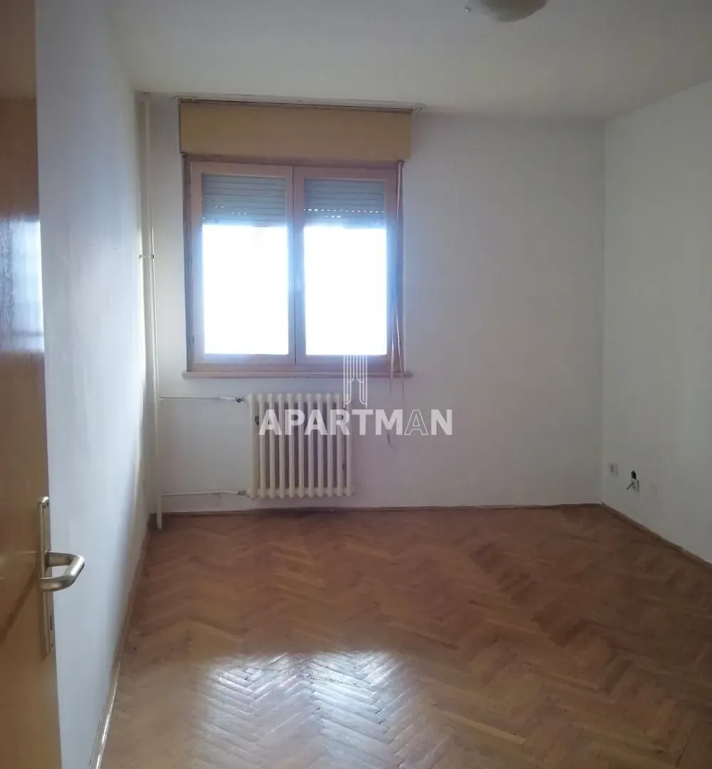 Prodaja, trosoban stan, 96m², Čukarička Padina, Beograd