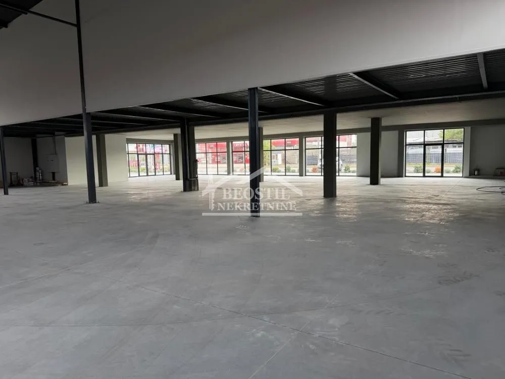 Rent, office space, 2100m², Centar, Smederevo