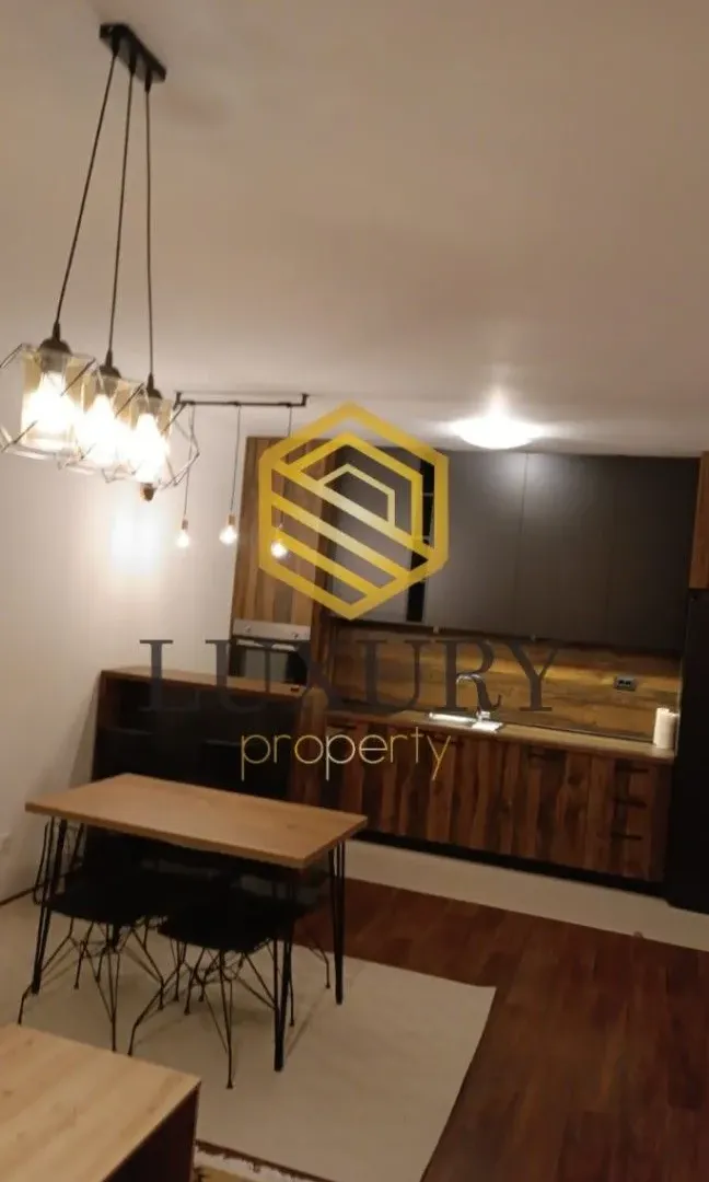 Izdavanje, dvosoban stan, 54m², Master Kvart, Podgorica