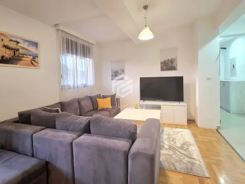 Prodaja, dvosoban stan, 75m², Vezirov Most, Podgorica - image 2