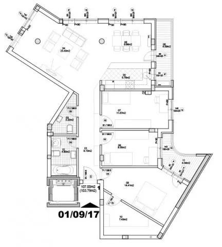 Prodaja, četvorosoban stan, 104m², Socijalno, Novi Sad Sve Podlokacije
