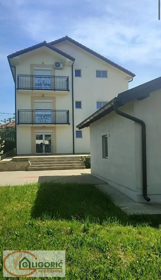 Sale, house, 460m², Arnajevo, Barajevo