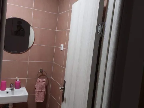 Izdavanje, jednosoban stan, 26m², Sutvara, Kotor - image 10