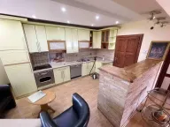 Rent, house, 650m², Niš, Srbija - image 11