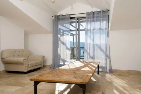 Prodaja, trosoban stan, 152m², Risan, Kotor - image 6