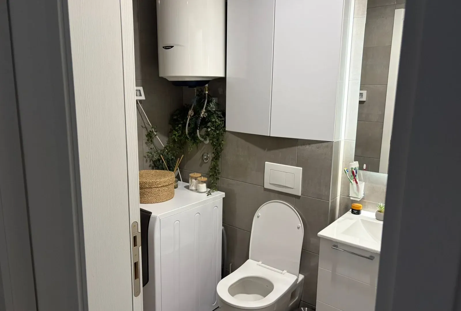 Prodaja, dvosoban stan, 68m², Stari Aerodrom, Podgorica