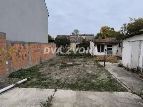 Prodaja, trosoban stan, 114m², Stari Majur, Petrovaradin - image 2