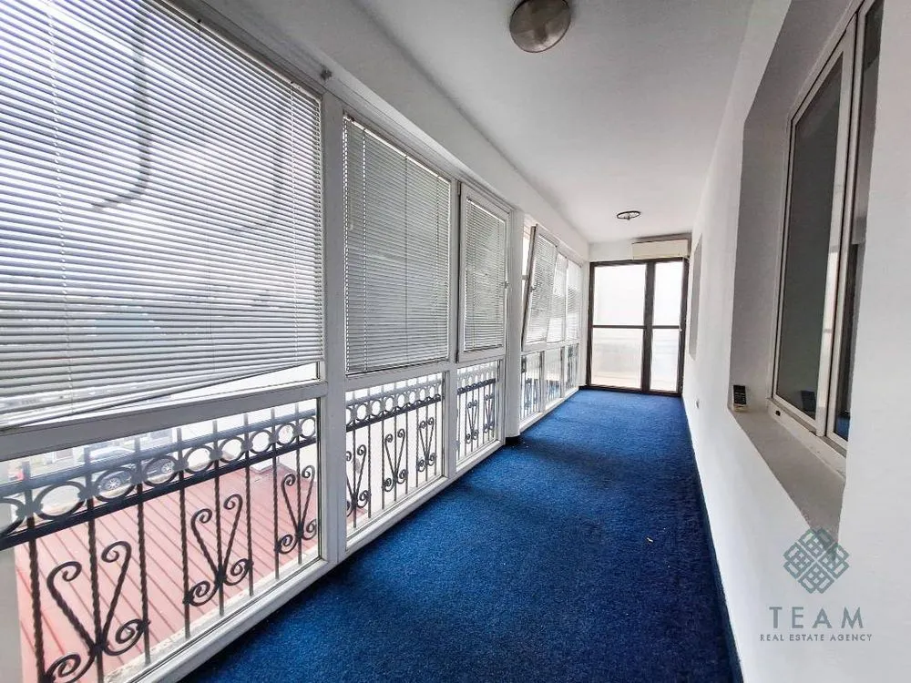 Rent, office space, 1000m², Centar, Podgorica