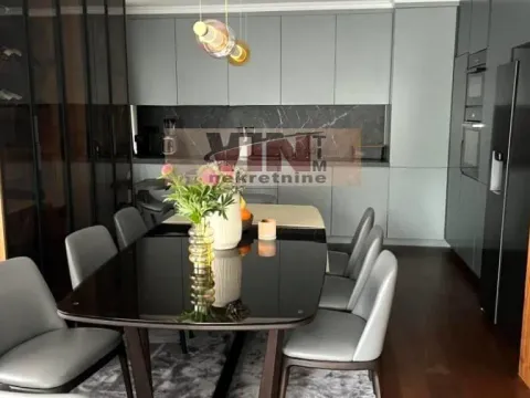 Prodaja, četvorosoban stan, 148m², Stari Grad, Beograd - image 7