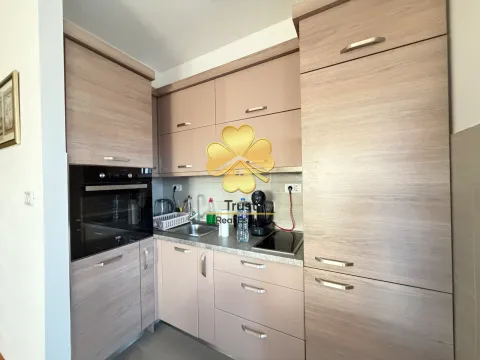 Izdavanje, jednosoban stan, 45m², City Kvart, Podgorica - image 5