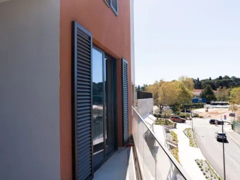 Prodaja, jednosoban stan, 61m², Tivat, Crna Gora