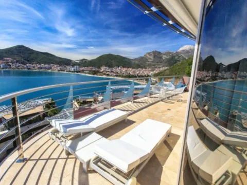 Izdavanje, dvosoban stan, 174m², Dukley Gardens, Budva - image 5