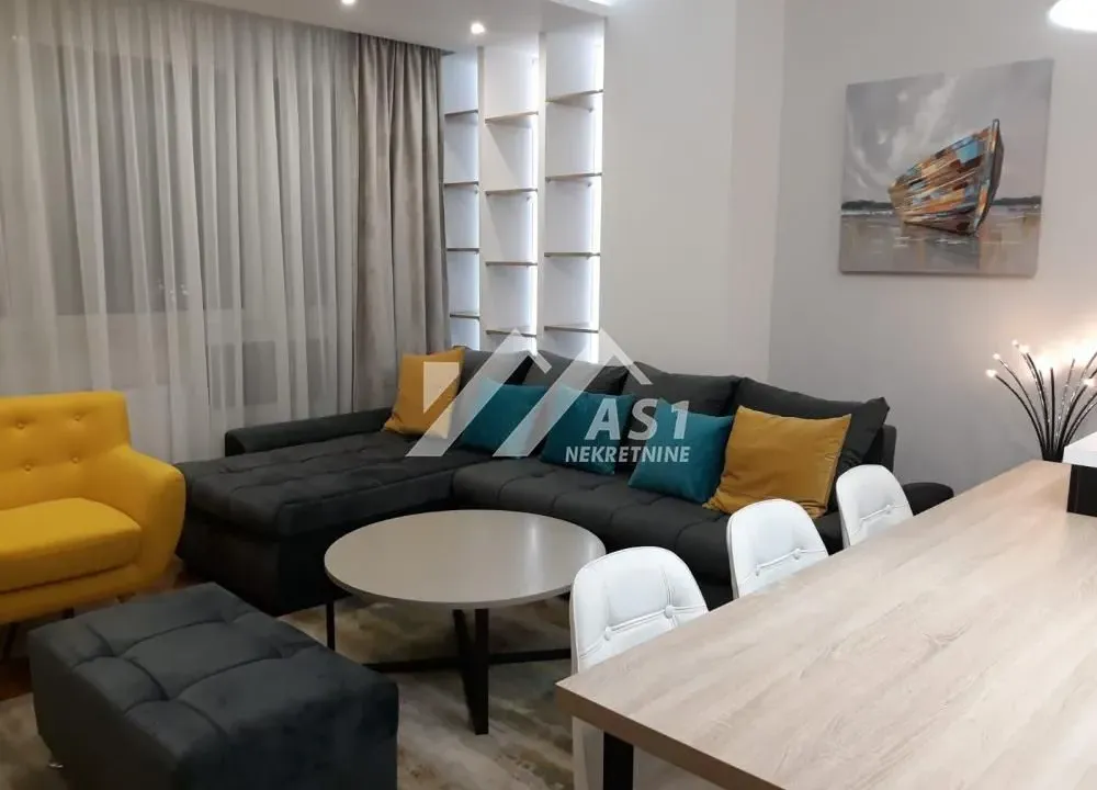 Rent, two bedroom apartment, 55m², Bulevar Oslobodjenja, Novi Sad Sve Podlokacije