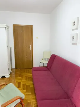 Izdavanje, dvosoban stan, 76m², Stari Aerodrom, Podgorica - image 2