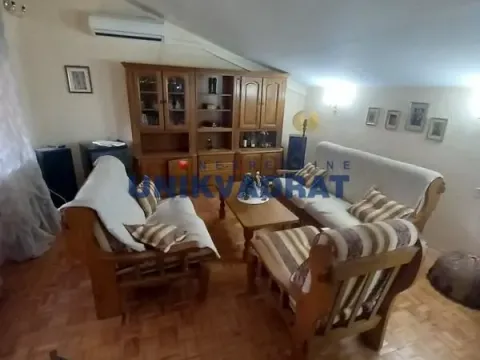 Sale, three bedroom apartment, 88m², Petlovo Brdo, Beograd - image 2