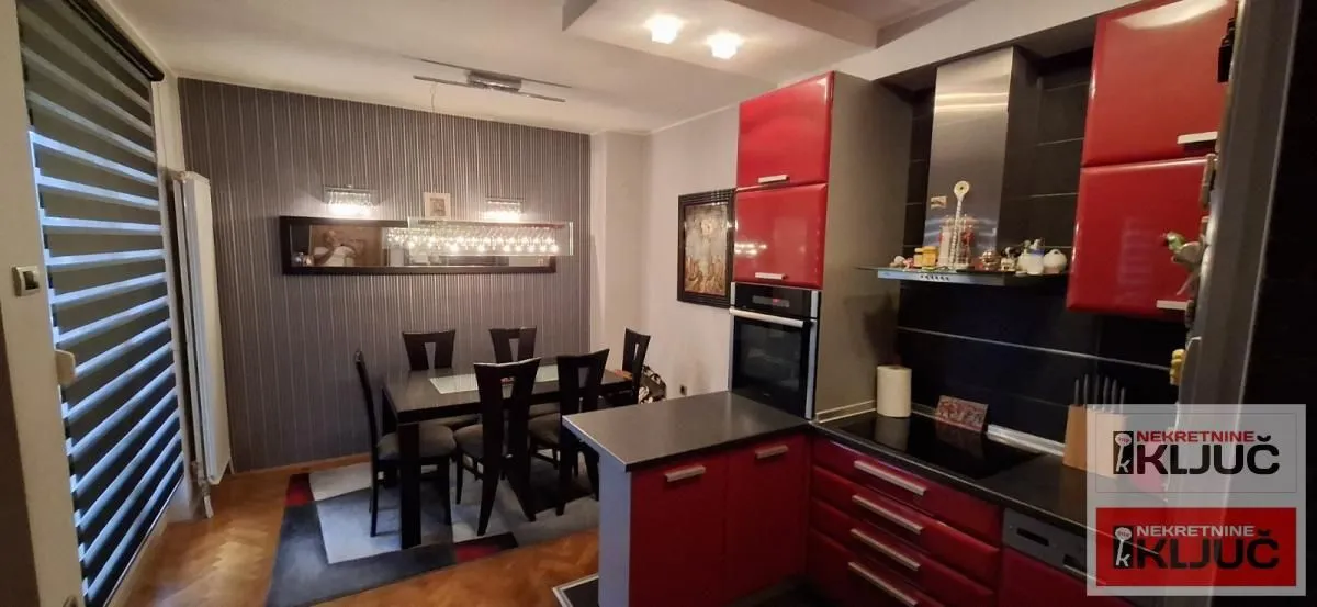 Prodaja, trosoban stan, 70m², Bulevar Oslobodjenja, Novi Sad Sve Podlokacije