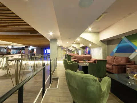 Prodaja, poslovni prostor, 1343m², Centar, Podgorica - image 19