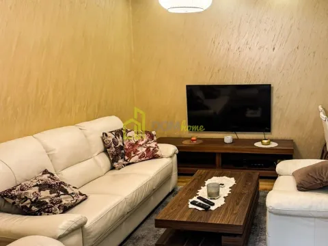 Izdavanje, jednosoban stan, 45m², Blok 9, Podgorica - image 2