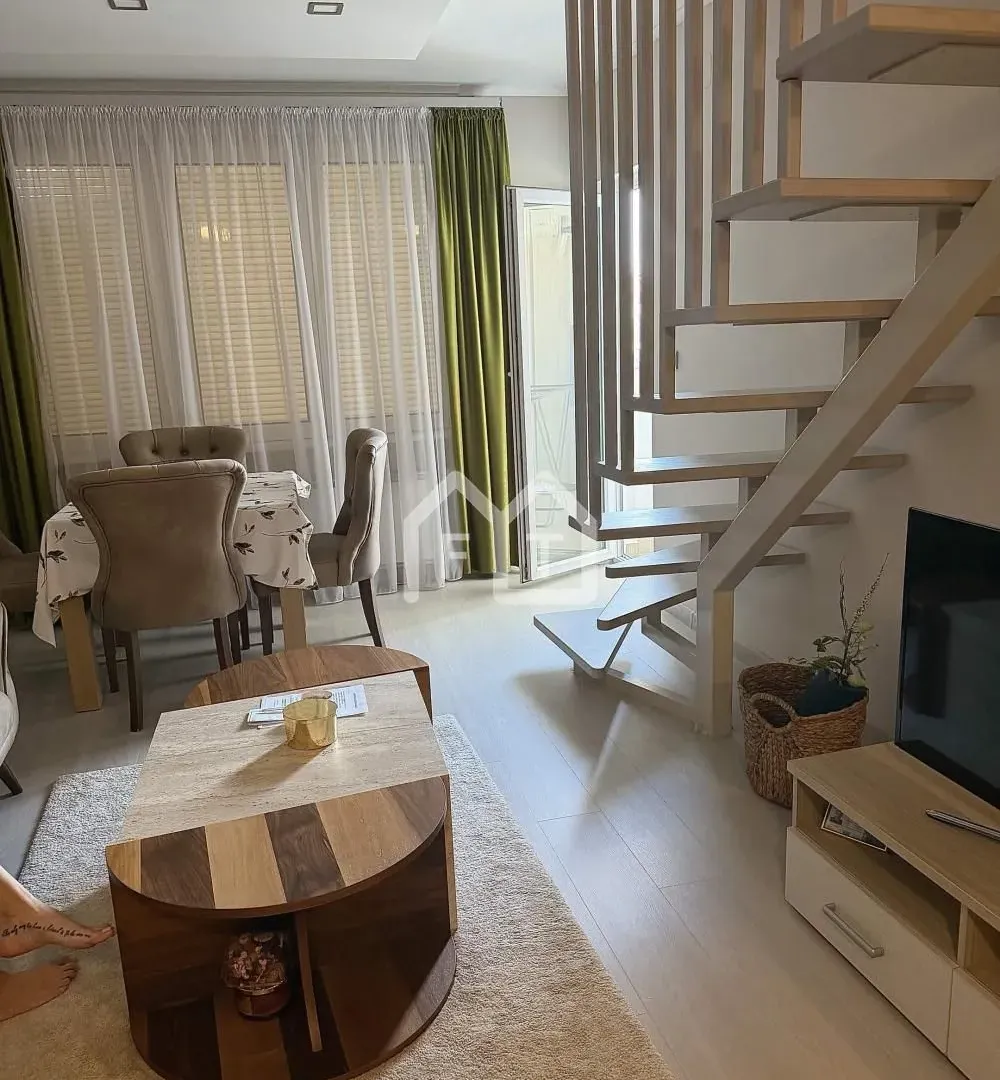 Rent, four bedroom apartment, 83m², Vojvode Vlahovica, Beograd