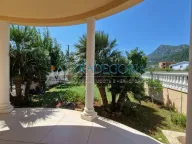 Prodaja, kuća, 194m², Sutomore, Bar - image 9