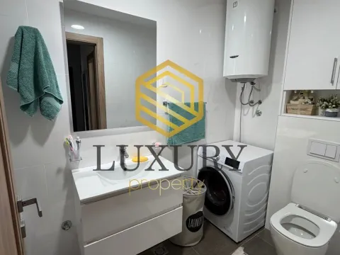 Izdavanje, dvosoban stan, 70m², Master Kvart, Podgorica - image 6