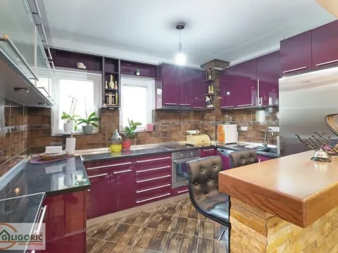 Prodaja, kuća, 460m², Arnajevo, Barajevo - image 4