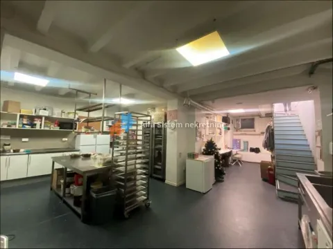 Izdavanje, poslovni prostor, 106m², Vračar Sve Podlokacije, Beograd - image 7