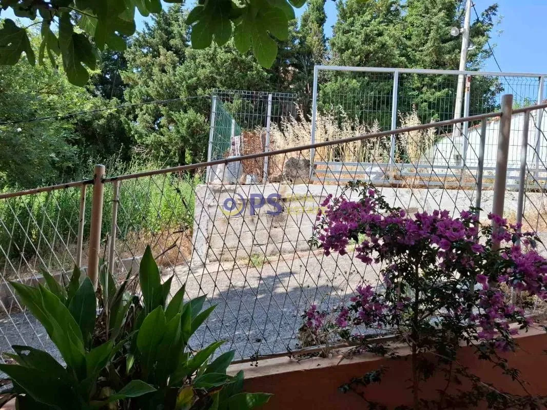 Prodaja, kuća, 200m², Bar, Crna Gora