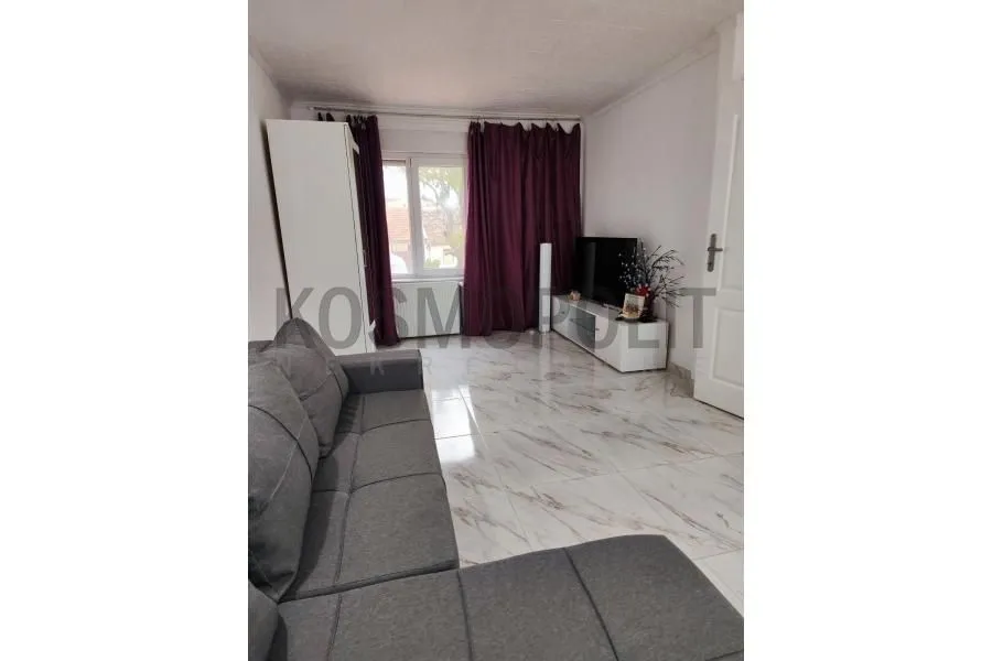 Prodaja, kuća, 205m², Centar, Pančevo