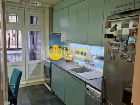 Prodaja, trosoban stan, 74m², Čukarica, Beograd - image 8